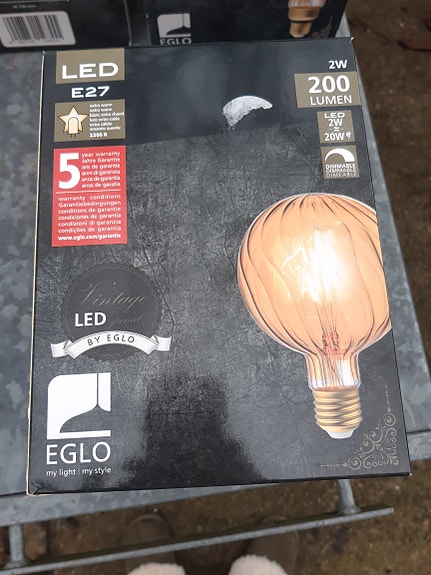 Product image 8 of 9