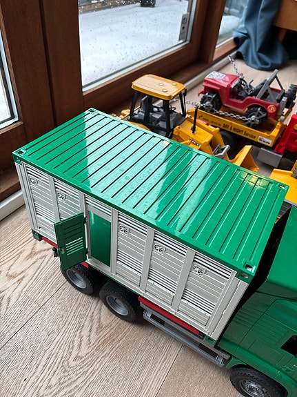 Product image 7 of 10