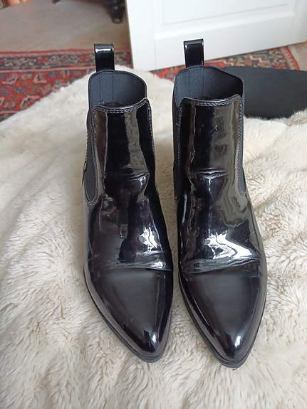 Product image 22 of 23