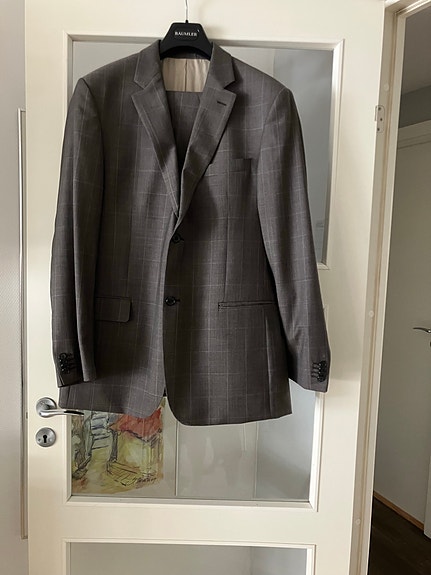 Product image 1 of 9