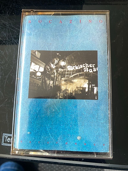 Product image 1 of 2