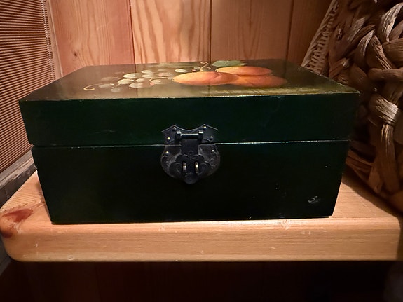 Product image 2 of 8