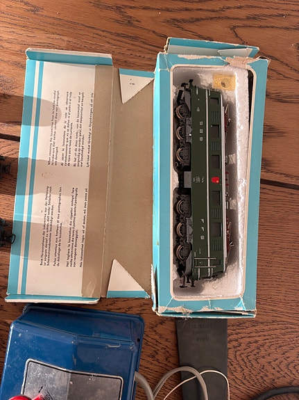 Product image 9 of 10