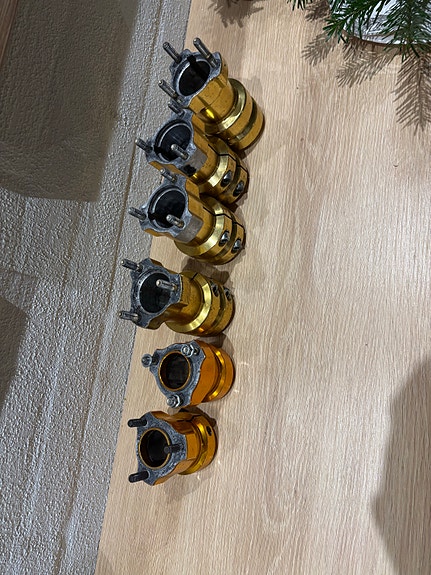 Product image 2 of 9