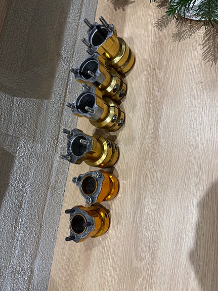 Product image 6 of 9