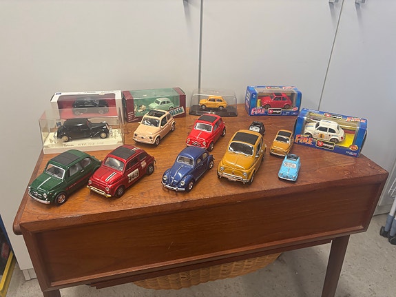 Product image 1 of 10