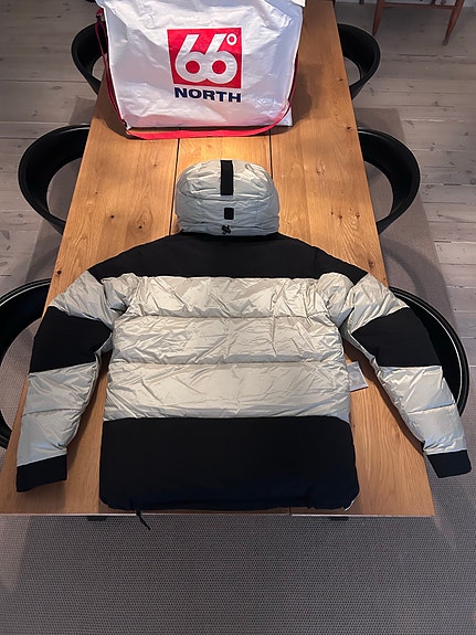 Product image 2 of 9