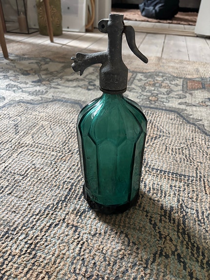 Product image 1 of 6