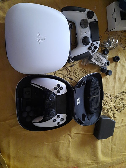 Product image 1 of 6