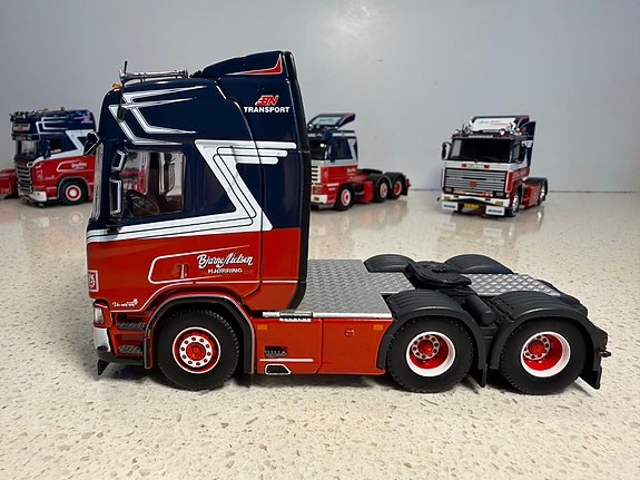 Product image 19 of 46