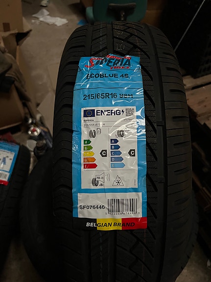 Product image 1 of 6