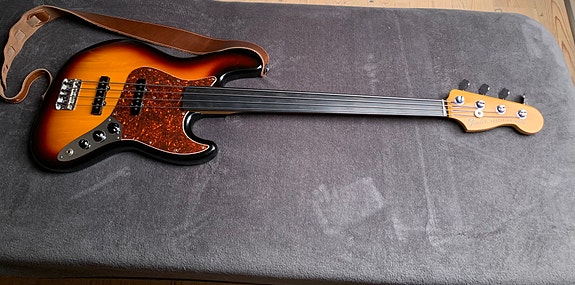 Product image 4 of 10