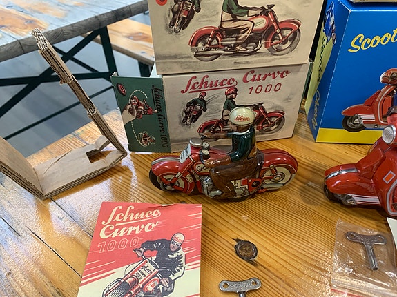 Product image 4 of 7