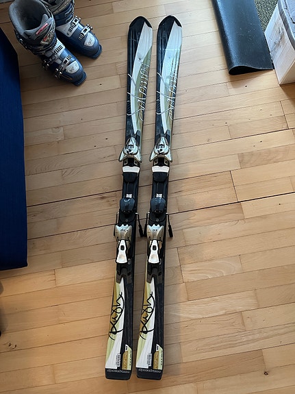 Product image 1 of 6