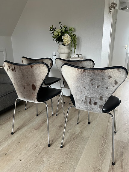 Product image 1 of 7