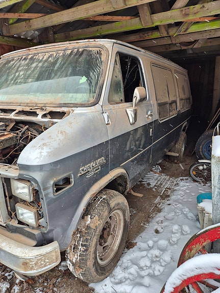 Chevrolet G30 1990 photo 3