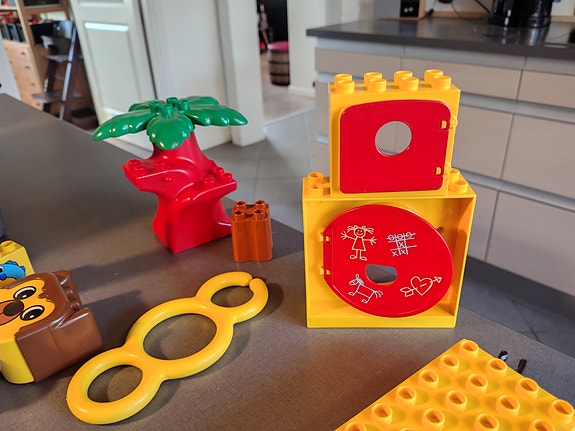 Product image 9 of 10