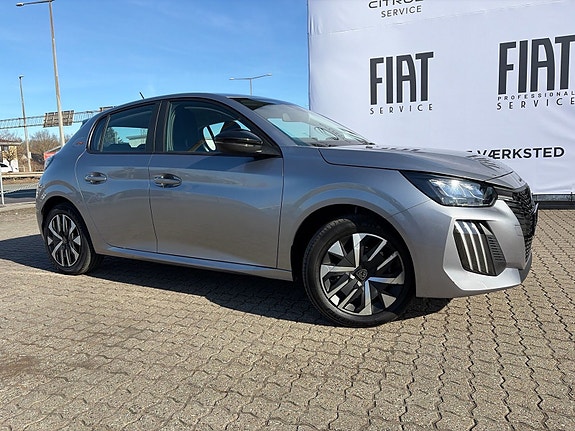 Peugeot e-208