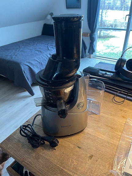 Product image 1 of 9