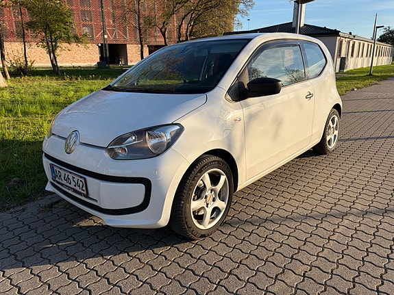 VW UP! til salg hos Nabilli