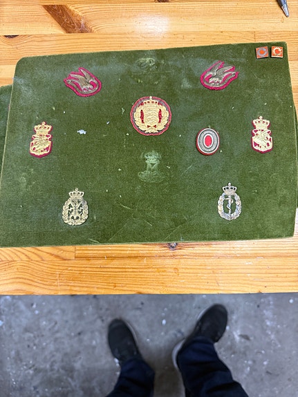 Product image 1 of 2