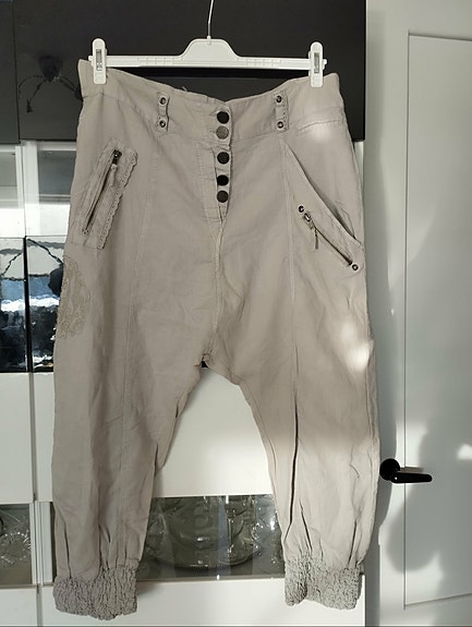 Product image 1 of 9