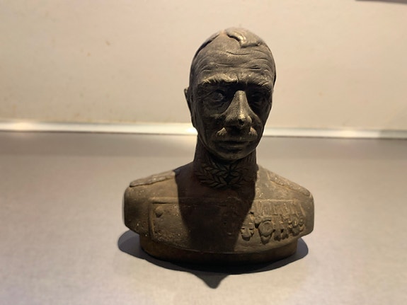 Product image 1 of 6