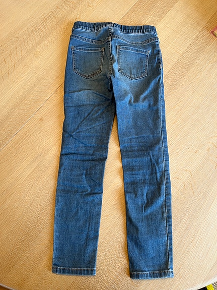Product image 26 of 64