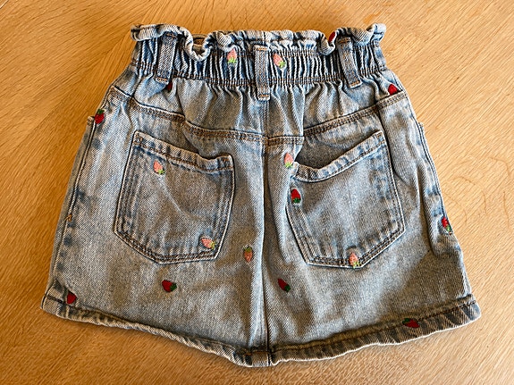 Product image 34 of 64