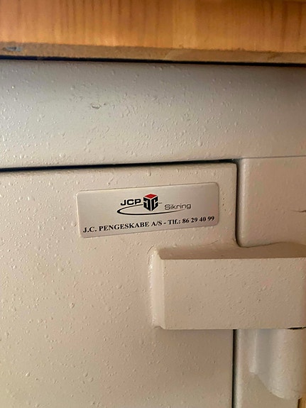 Product image 3 of 7