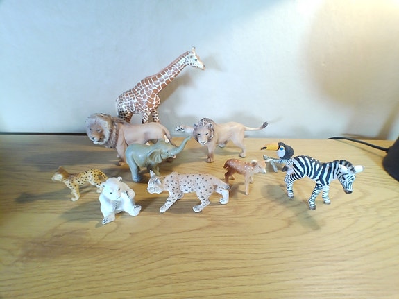 Product image 1 of 3