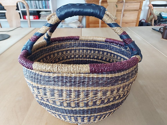 Product image 1 of 7