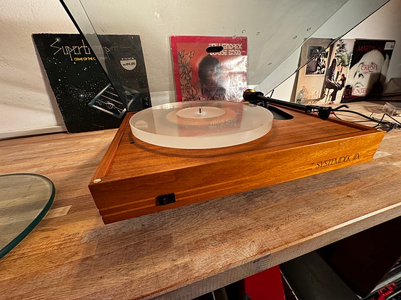 Product image 1 of 7