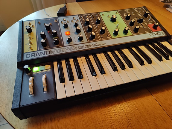 Product image 2 of 8