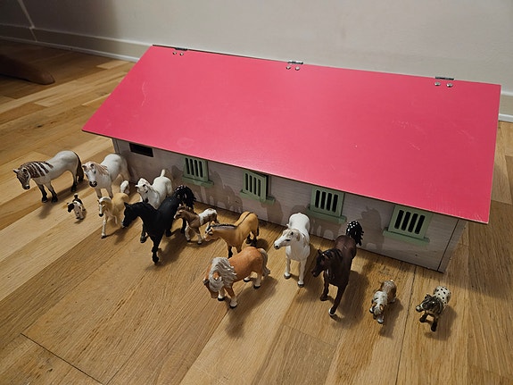 Product image 1 of 8