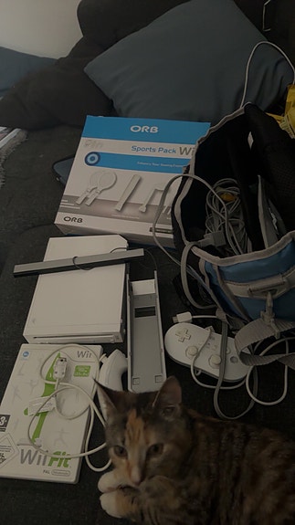 Product image 1 of 9