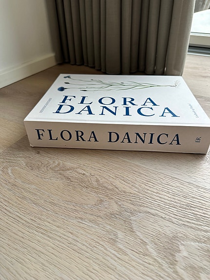 Product image 1 of 9