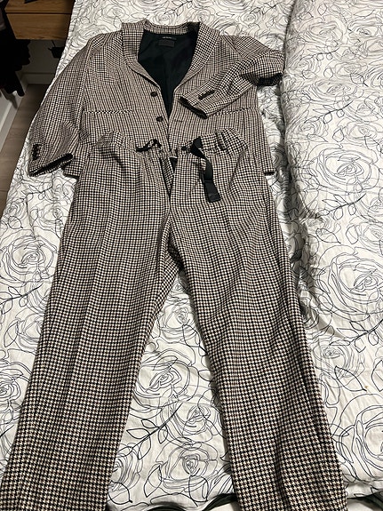 Product image 1 of 9