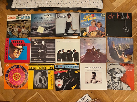 Product image 1 of 2