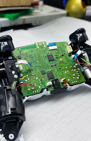 Product image 1 of 4