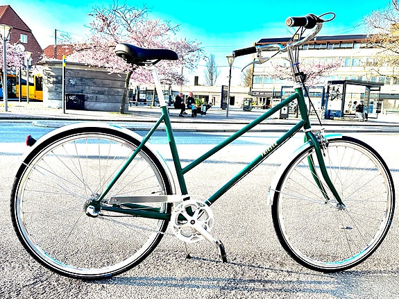 Product image 2 of 9