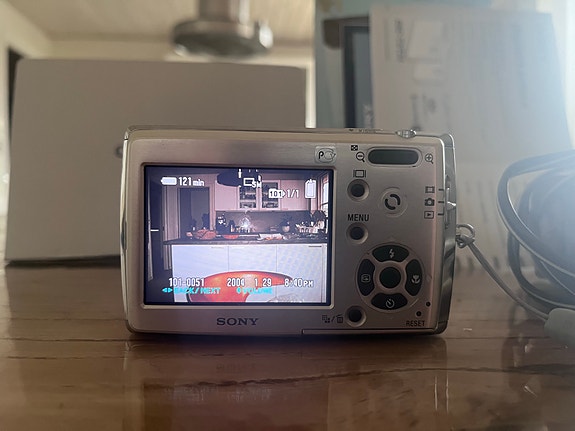 Product image 2 of 6