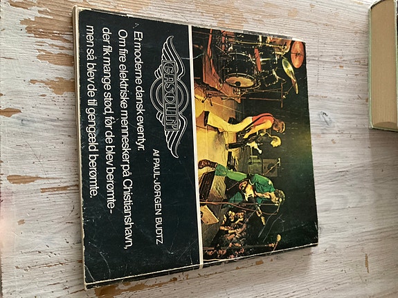 Product image 2 of 3
