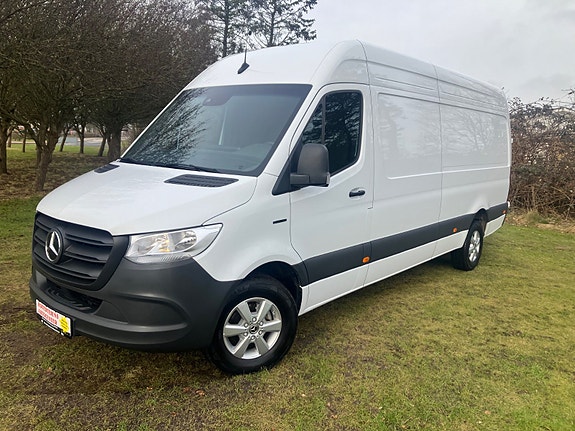 Mercedes eSprinter 420
