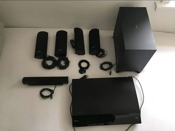 Product image 1 of 3