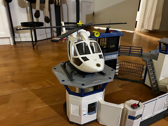 Product image 9 of 10