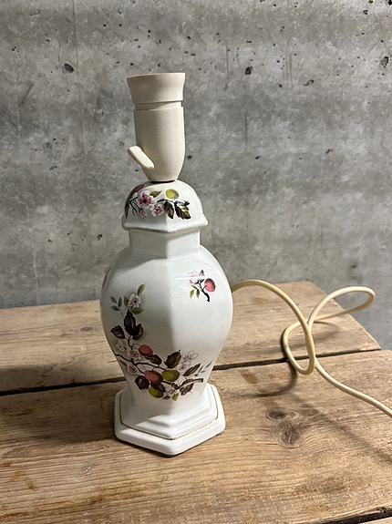 Product image 1 of 7