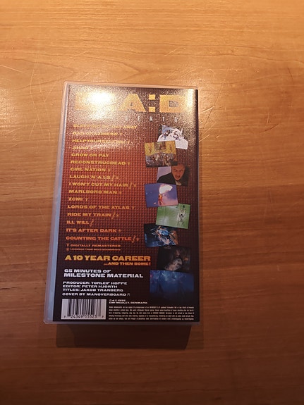 Product image 2 of 4