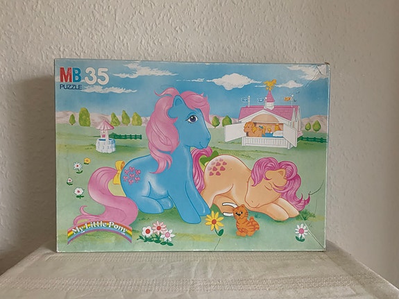 Product image 1 of 8