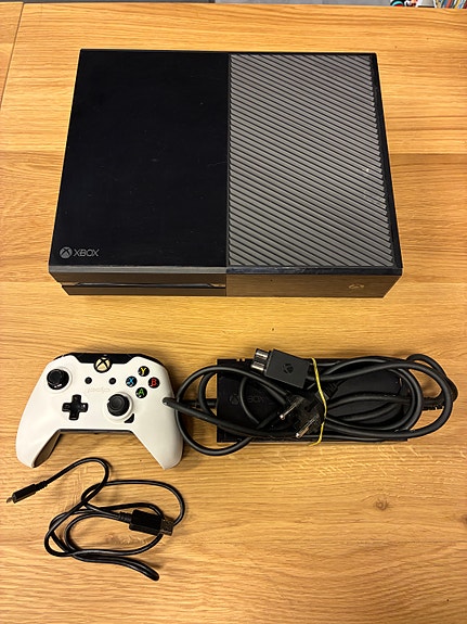 Product image 1 of 3